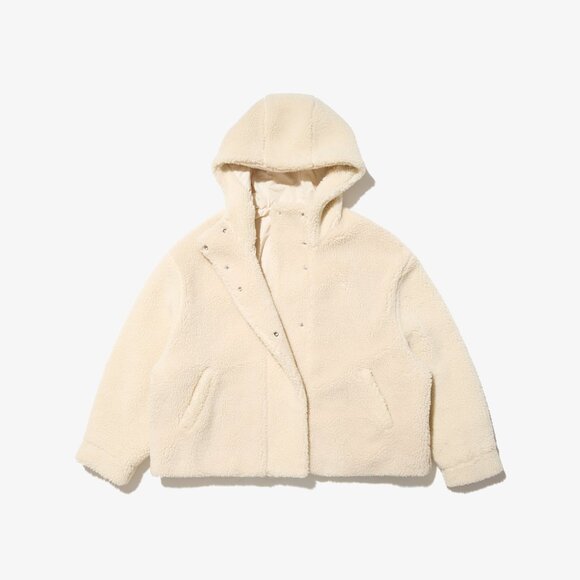 Faux Shearling Jacket with a Hood from Zara🤍🐻 - Picture 2 of 4